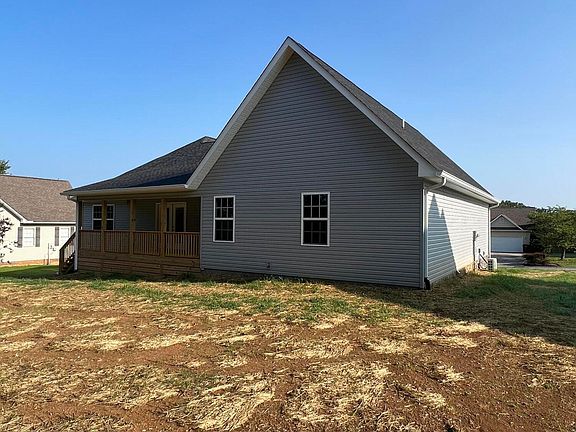 4th image of 109 Wind Chase Way