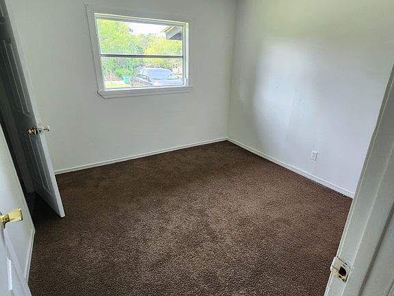 4th image of 3116 20th Ave