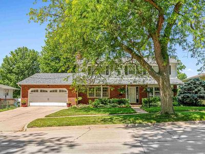 927 Southlawn Dr, Iowa City, IA, 52245