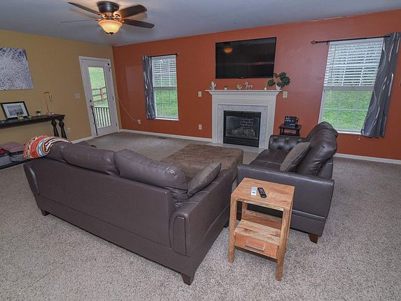 5th image of 11160 Misty Wood Ct