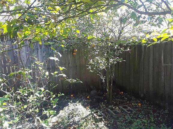 3rd image of 1303 Candlewyck Dr #1303