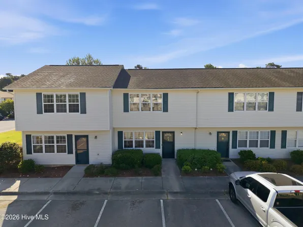 83 Crush Court, Swansboro, NC 28584