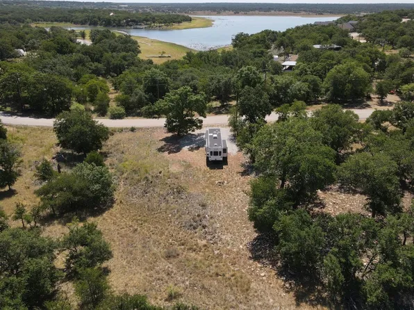 135 Lake View Dr, May, TX 76857