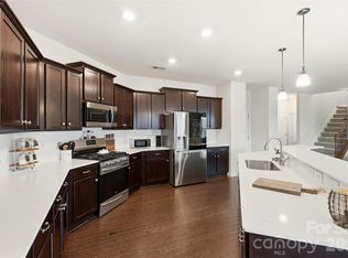 1404 Bryson Gap Dr, Fort Mill, SC 29715