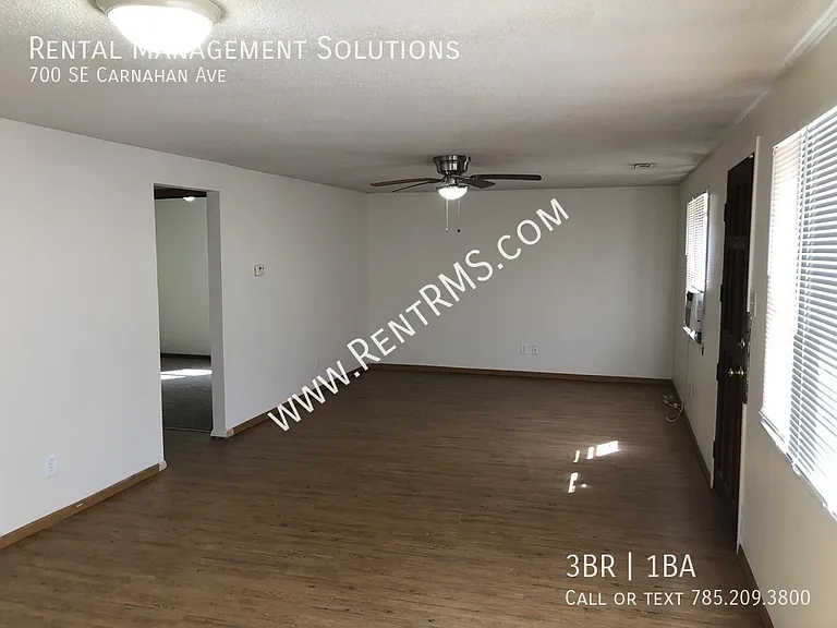 700 SE Carnahan Ave — Photo 4