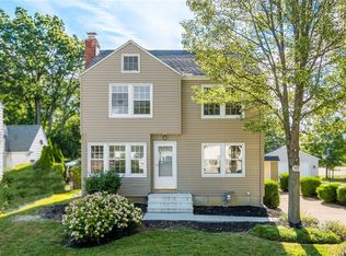 111 Brookfield Rd, Avon Lake, OH 44012