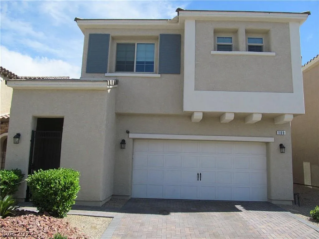 109 Elm Reed Ave — Photo 2
