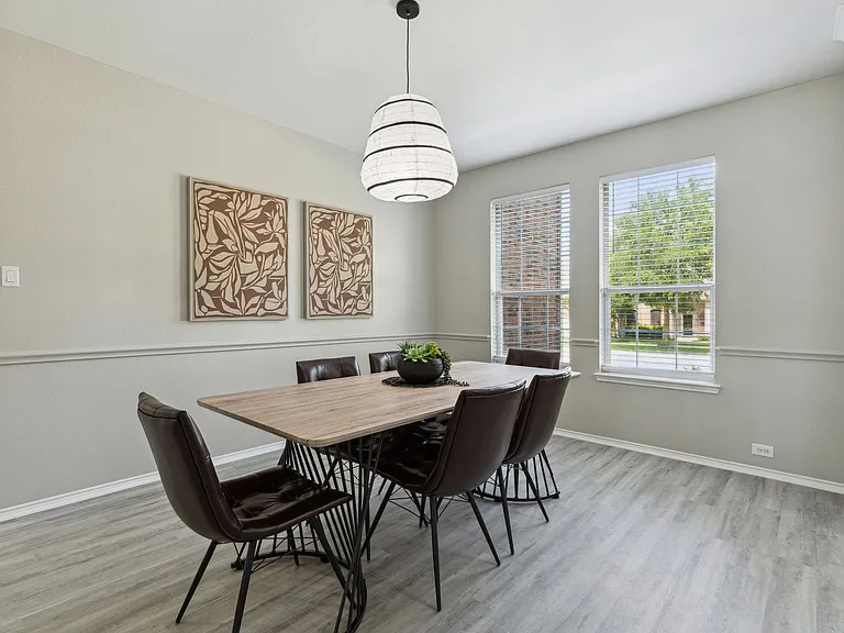 1205 Stone Ln — Photo 11