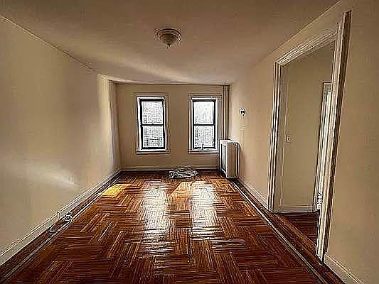 4th image of 50 Seaman Ave #4F