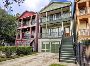 1142 Robbie St, Houston, TX 77009