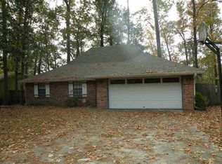 282 Oakwood Dr, Mandeville, LA 70448