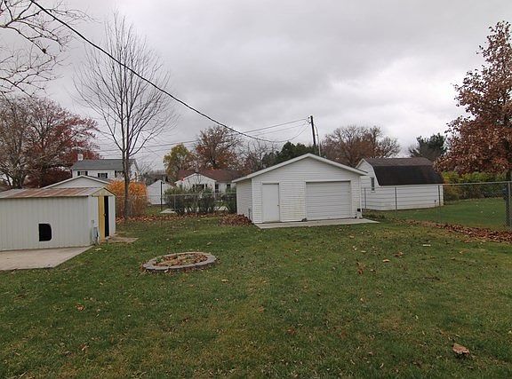 2nd image of 707 W Washington St