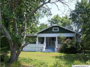 555 Davis Rd, Albertville, AL 35951