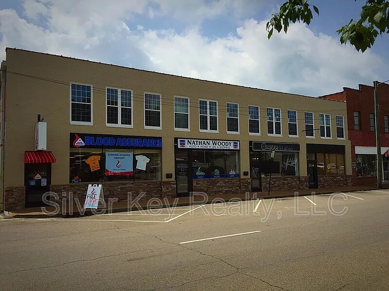 217 E Washington Ave #H — Photo 1