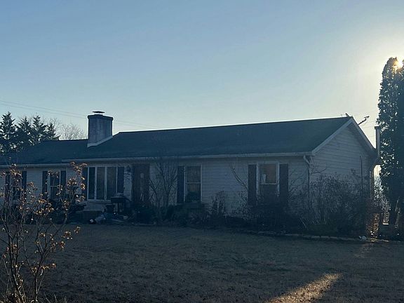 2nd image of 7825 Corning Rd