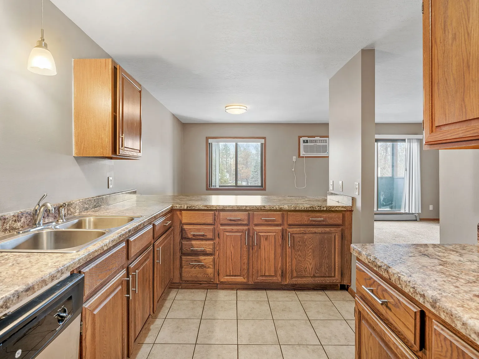 Kaposia Valley Apartments — Photo 1