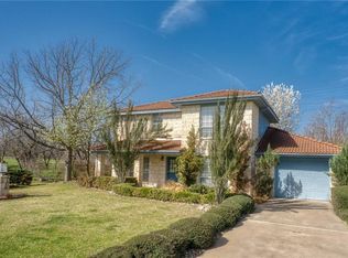 410 Hi Cir W, Horseshoe Bay, TX 78657