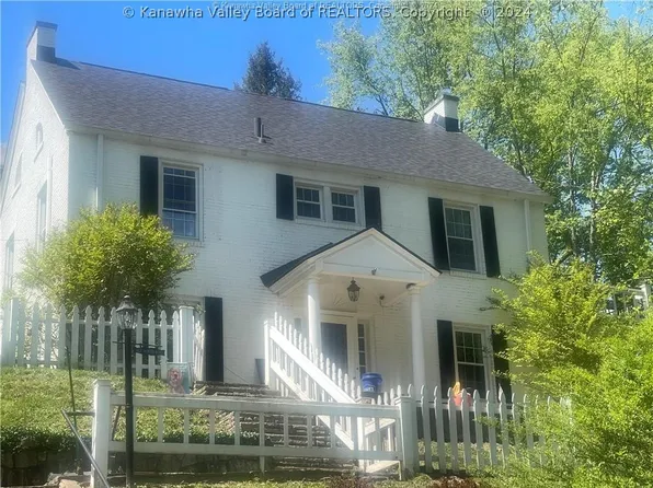 827 Myrtle Rd, Charleston, WV 25314