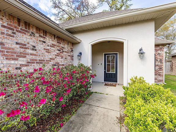 3rd image of 8623 Arabella Ave