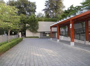 8110 120a St #305, Surrey, BC V3W3P3