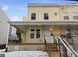 914 Savannah St SE, Washington, DC 20032