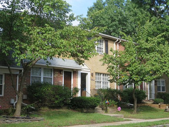 3rd image of 8389 Norwood Dr