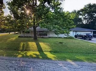 18801 Loretto Ln, Country Club Hills, IL 60478