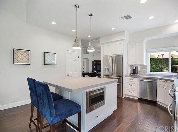3rd image of 24009 Saint Moritz Dr