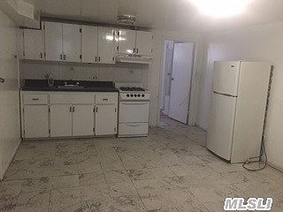 5th image of 10748 111th St