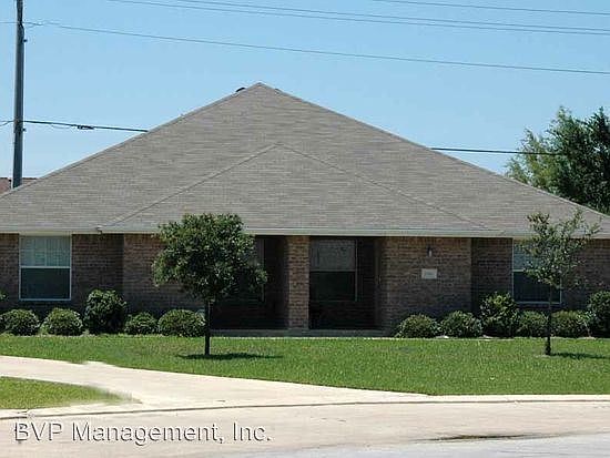 1st image of 3753 Oldenburg Ln