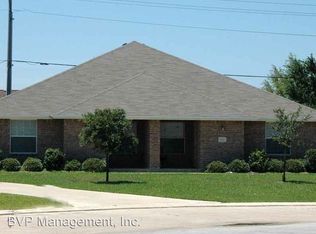3753 Oldenburg Ln, College Station, TX 77845
