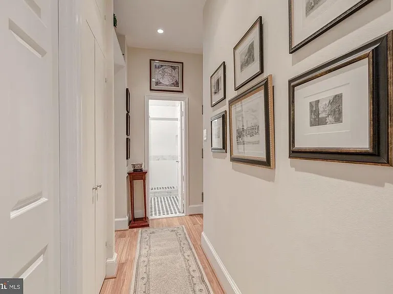 1615 Q St NW #1207 — Photo 7