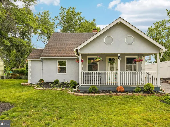 2621 Old Welsh Rd, Willow Grove, PA 19090