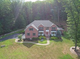 17 Liberty Trl, Newton, NJ 07860