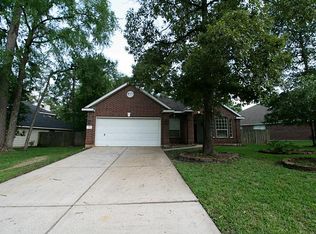 105 N Hollylaurel Cir, Spring, TX 77382