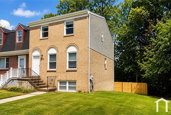 3636 Waterwheel Sq — Photo 2