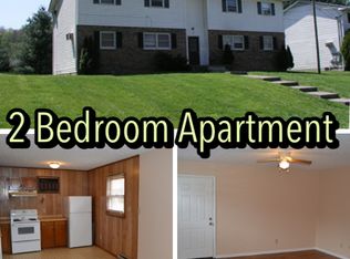 214 Price Rd APT 4, Elizabethton, TN 37643