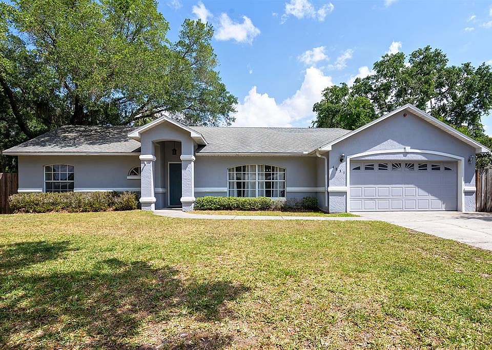1st image of 4851 Meadow Dr