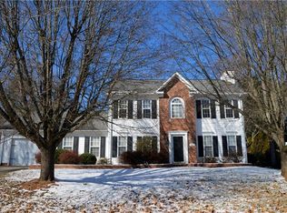 2240 Mary Dee Ln, Winston Salem, NC 27127