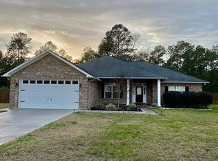 159 Taylor Wells Ln, Hinesville, GA 31313