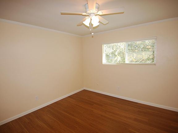 5th image of 4819 Santa Cruz Ave APT 7