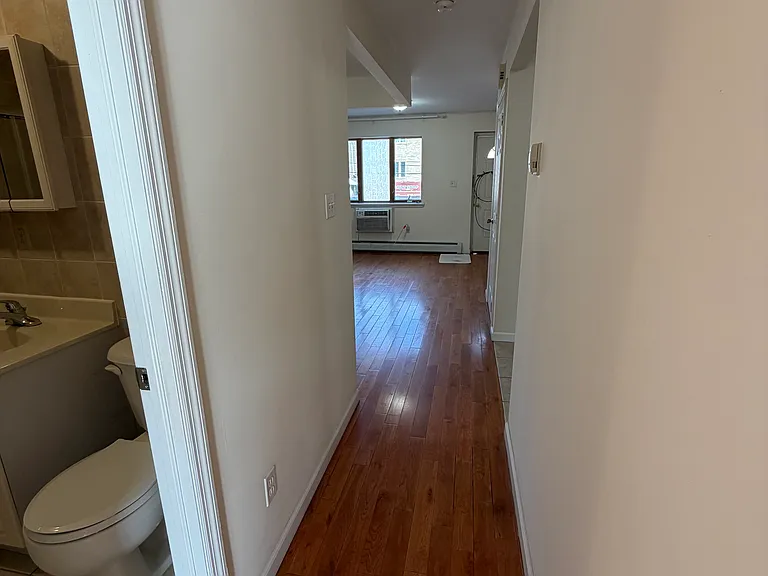 161st St — Photo 9