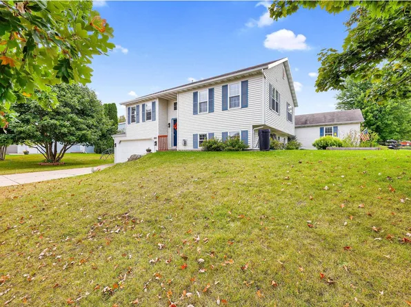 200 E Parkview St, Cottage Grove, WI 53527