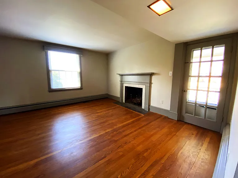 903 Belmore Ave — Photo 12