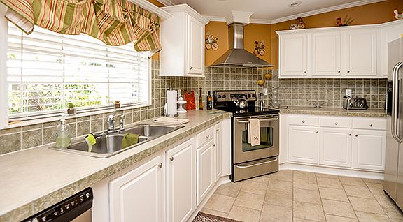 3rd image of 943 SW 117th Way #27-24