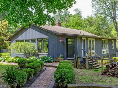 6833 Chapel Rd, New Hope, PA, 18938