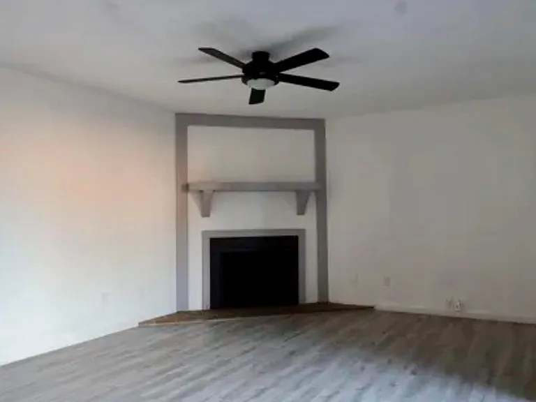 1212 N Major Dr #15S — Photo 3