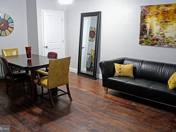 4th image of 1704 W Virginia Ave NE