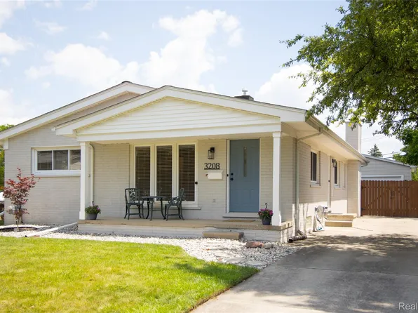 3208 Clawson Ave, Royal Oak, MI 48073