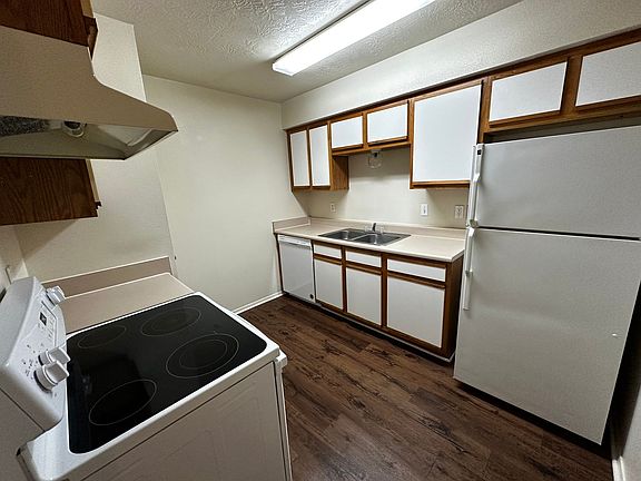 5th image of 2526 Dartmouth St #209